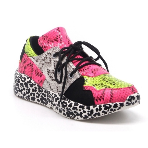 💕 Neon Snake Skin & Cheetah Print Tennis Shoes - Picture 4 of 8